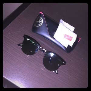 Ray Bans originally $200 only a week old